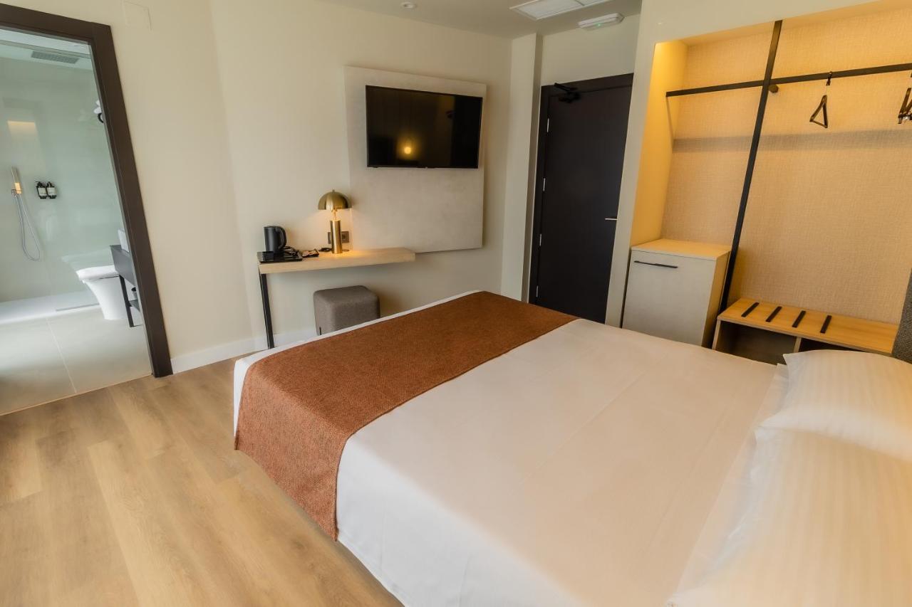 Hotel Corona De Padron Ngoại thất bức ảnh