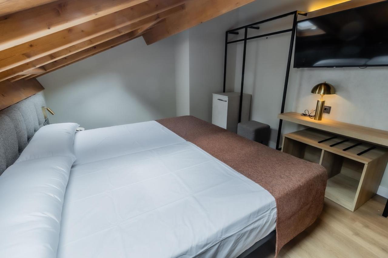 Hotel Corona De Padron Ngoại thất bức ảnh